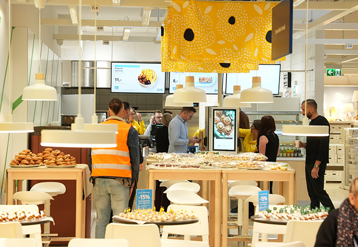 /live/news/wysiwyg/IKEA small format store restaurant Poland.jpg