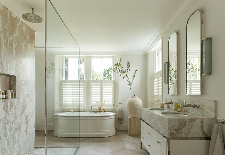/live/news/wysiwyg/Porter Bathroom Gyorgy Korossy Photography 725.jpg