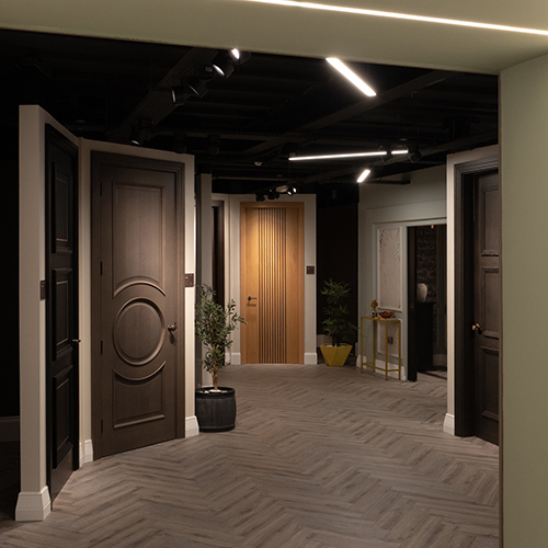 /live/news/wysiwyg/ROCCIA x UNO Showroom d 500.jpg