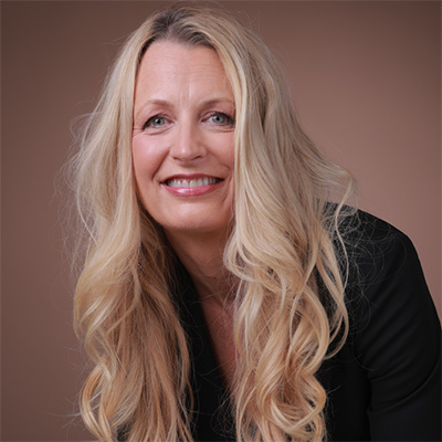 /live/news/wysiwyg/Rhona Templer Democracy 400.jpg