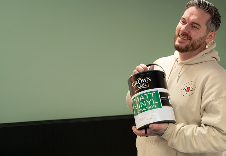 /live/news/wysiwyg/Russell Looks Like PandD.jpg