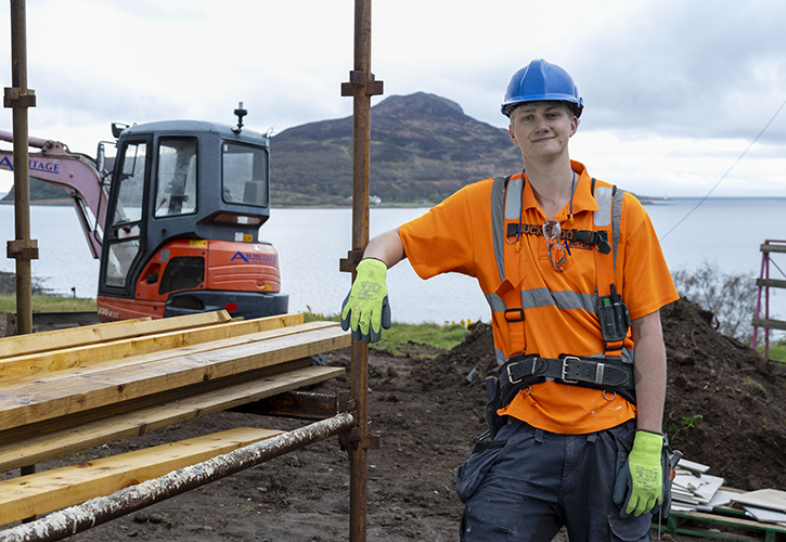 /live/news/wysiwyg/Screwfix Trade Apprentice competition Finn.jpg
