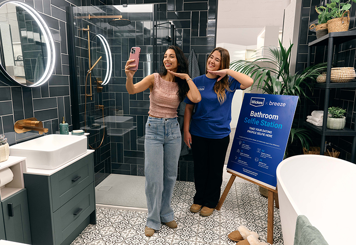 /live/news/wysiwyg/Wickes Bathroom Selfie Station 2.jpg