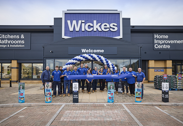 /live/news/wysiwyg/Wickes Store Opening Southport.jpg