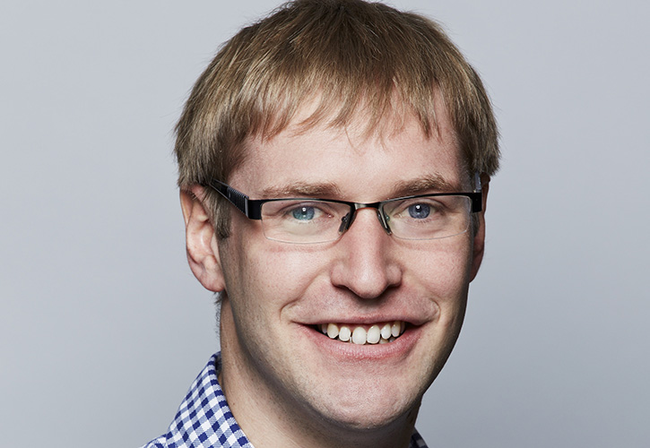 /live/news/wysiwyg/tom_betts_head_shot 725 x 500.jpg