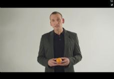 Alzheimer's Research UK August 2016 725 x 500