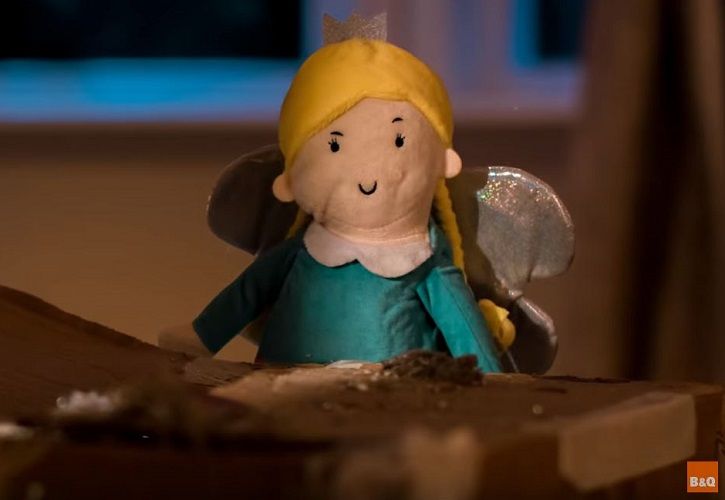 B&Q Christmas advert fairy 725 x 500.jpg
