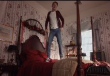 Home Alone 725 x 500
